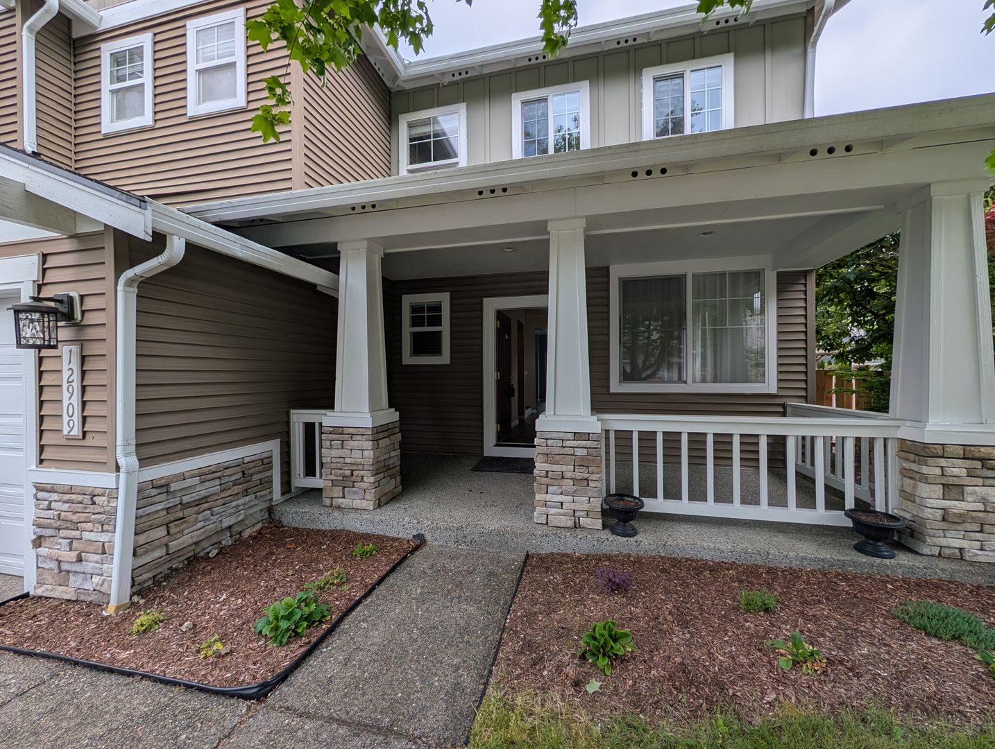 Snohomish House: 12909 67th Avenue SE