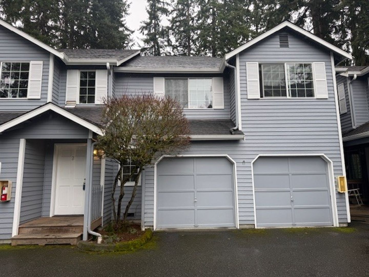 Edmonds Townhome: 7616 200th Street SW