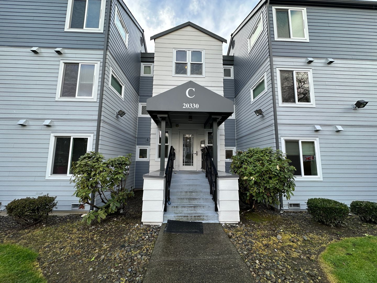 Bothell Condo: 20330 Bothell Everett Hwy #C203