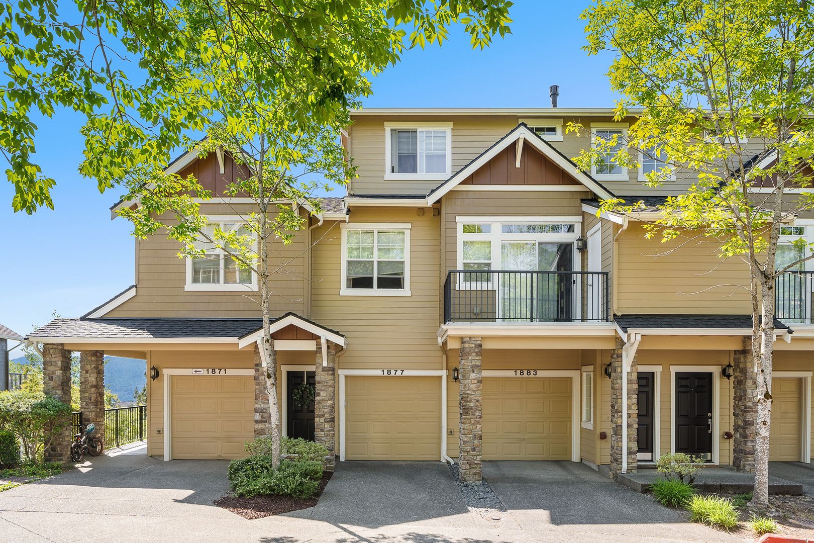 Issaquah Condo: 1877 16th Lane NE
