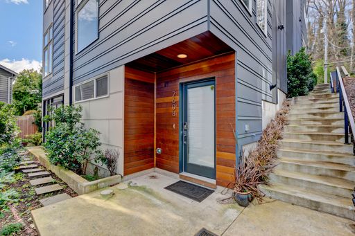 2608 23rd Ave W, Seattle, WA 98199