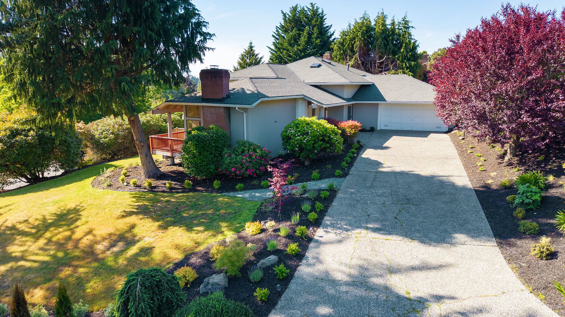 Clyde Hill House: 8808 NE 14th Street
