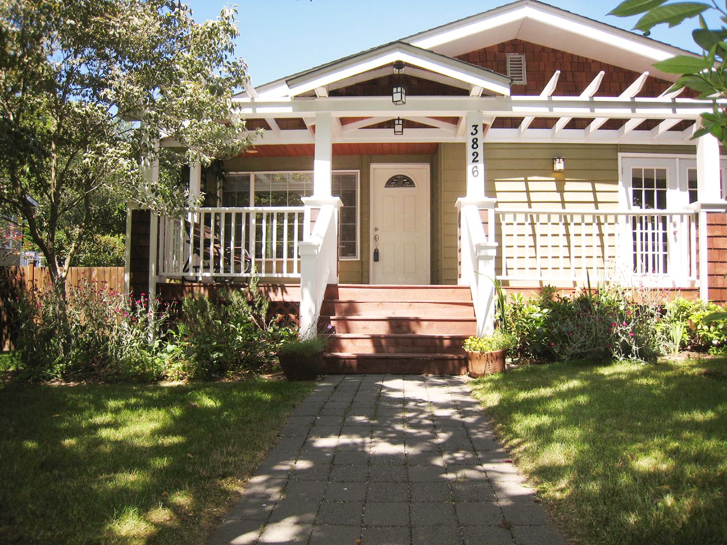 Seattle House: 3826 NE 120th St