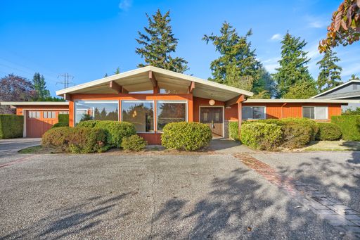 12404 SE 25th Place, Bellevue, WA 98005