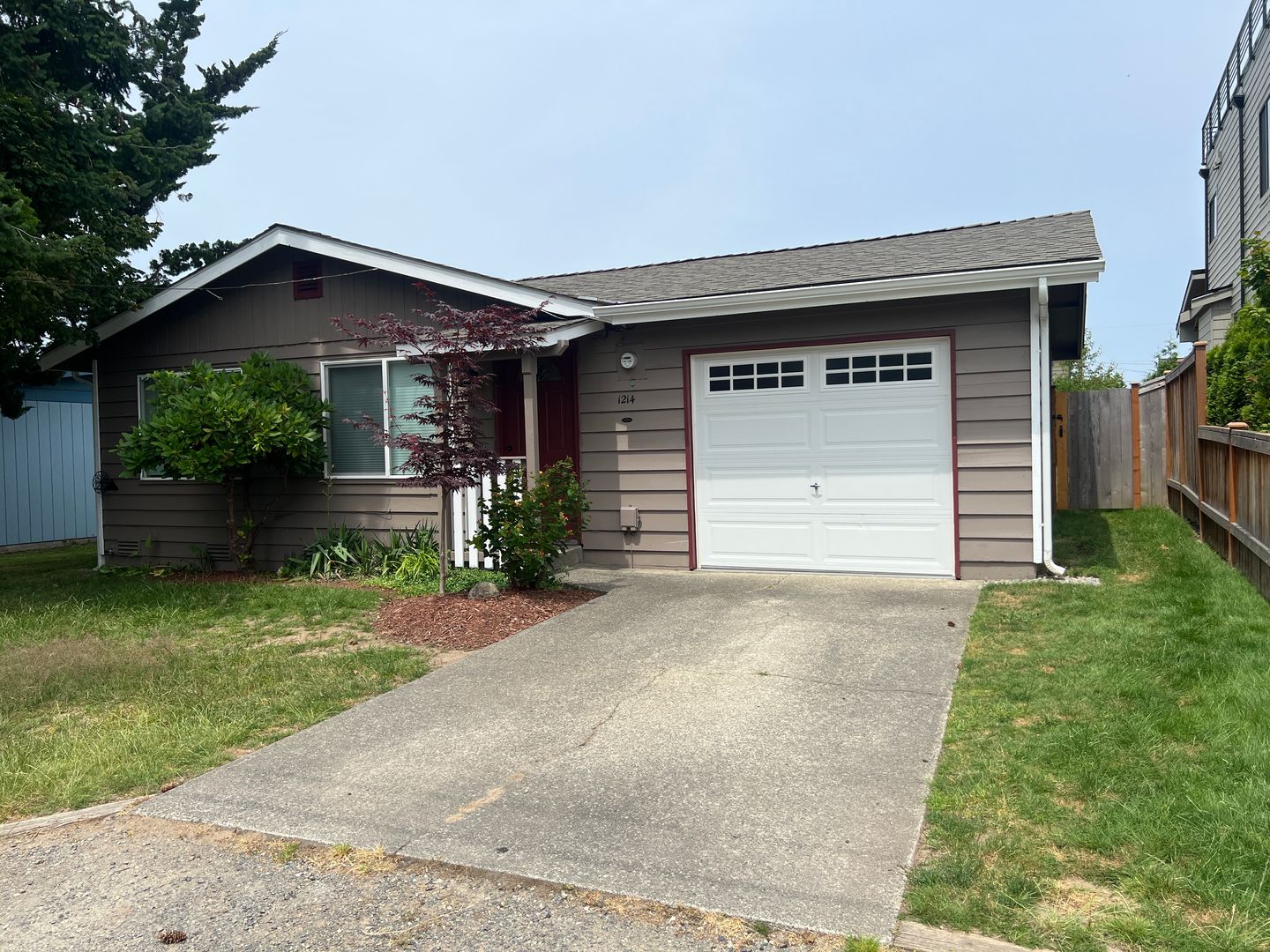 Renton House: 1214 N 35th Street