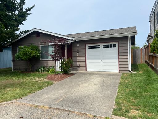 1214 N 35th Street, Renton, WA 98056