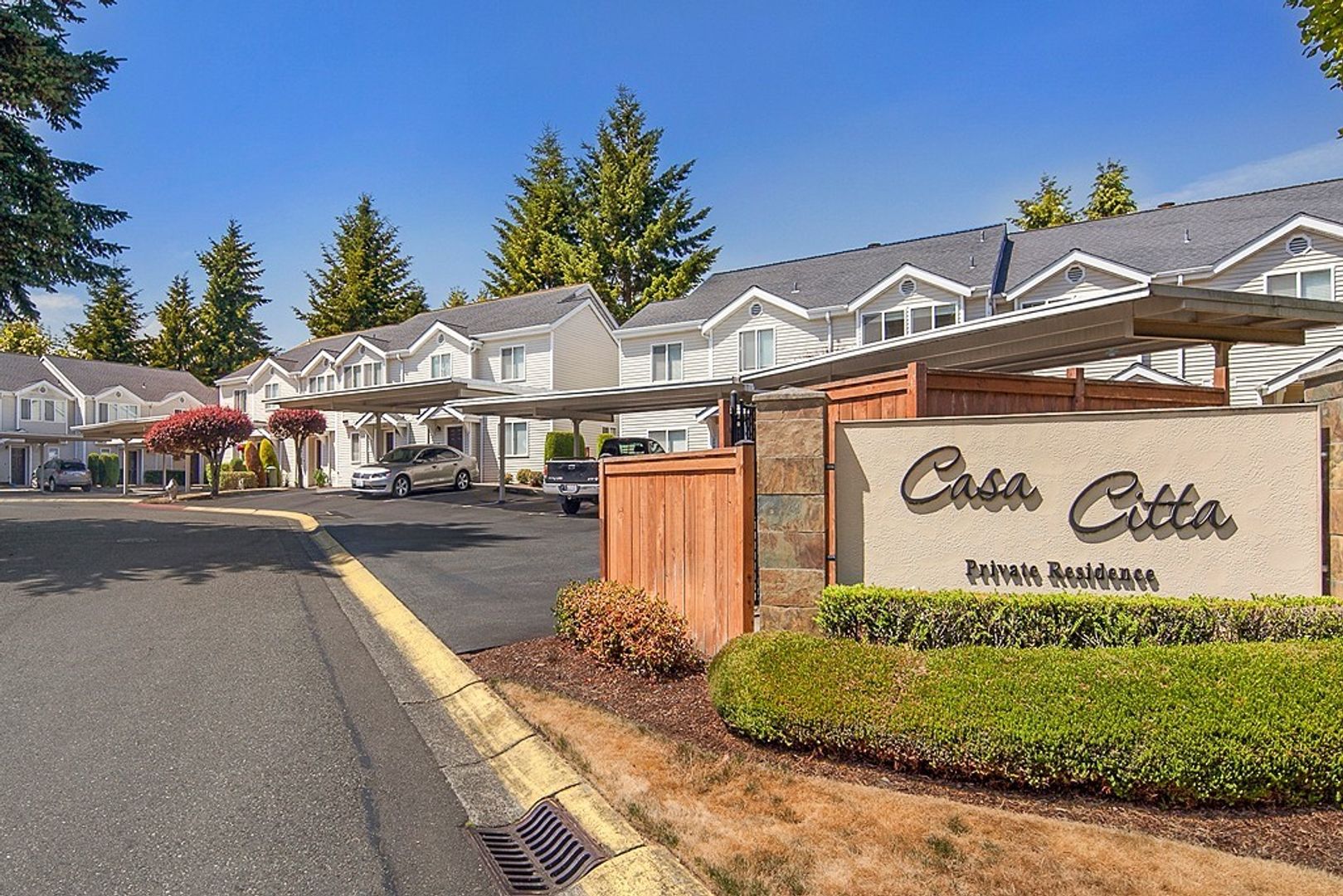 Kirkland Condo: 10160 NE 137th Place #10160
