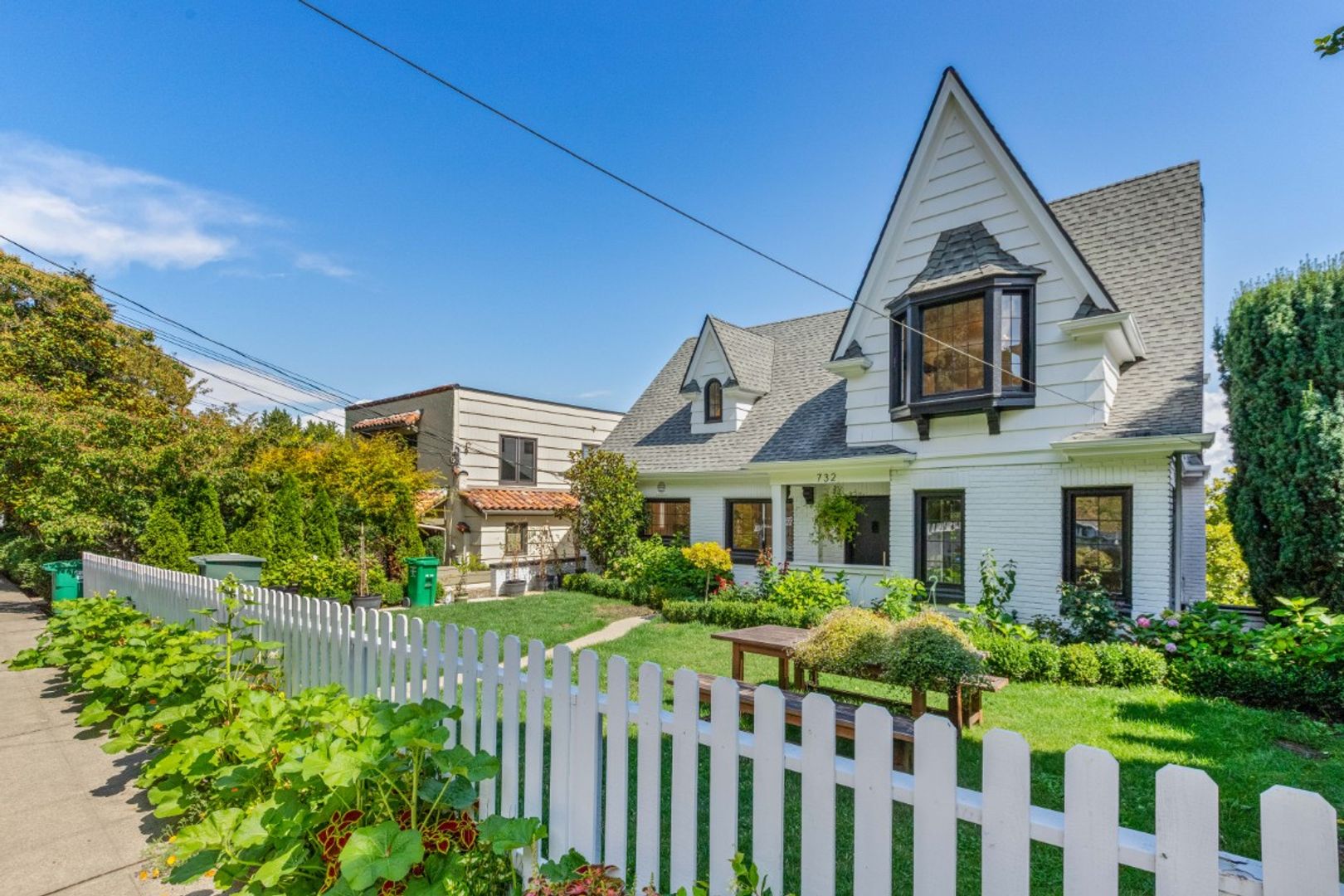 Seattle House: 732 36th Ave