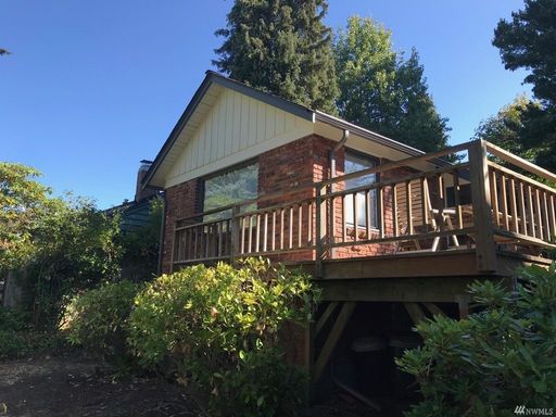 3222 30th Ave W, Seattle, WA 98199