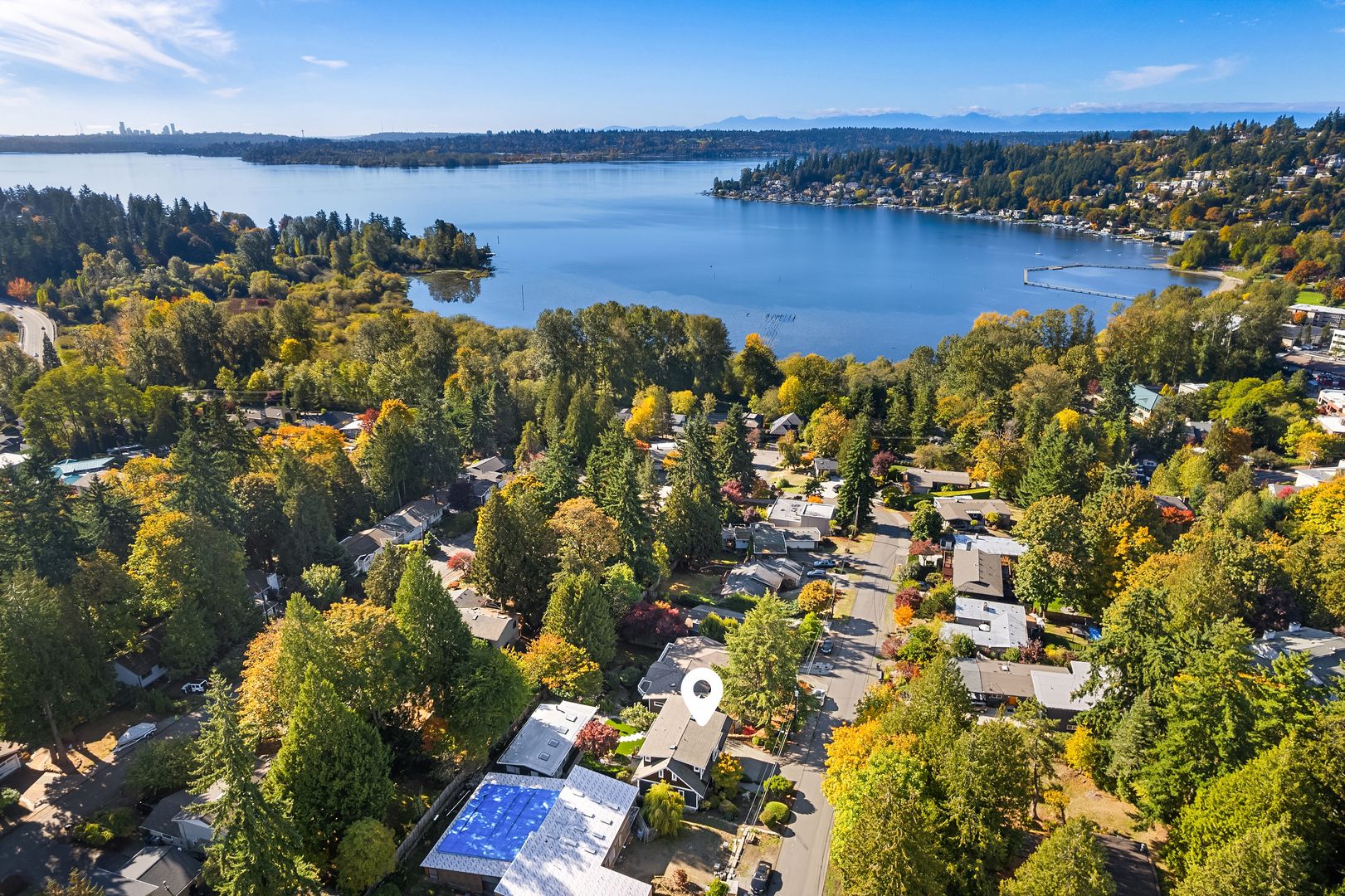 Kirkland House: 10139 NE 113th PL