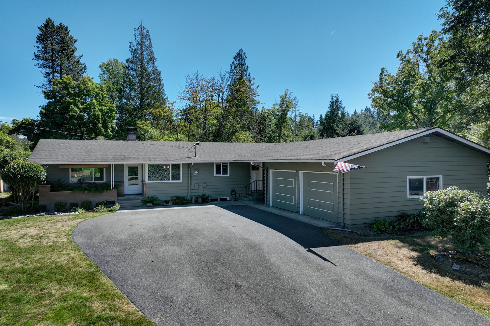 Issaquah House: 18021 Issaquah Hobart Rd SE