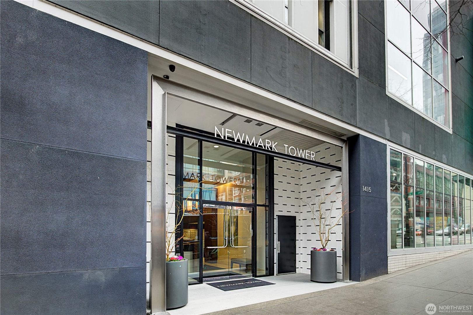 Seattle Condo: 1415 2nd Avenue #1209
