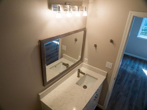 Listing photo thumbnail