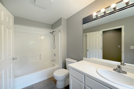 Listing photo thumbnail