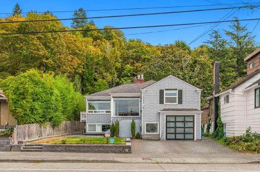 4Bd/1.75Ba Seattle Home – photo 1