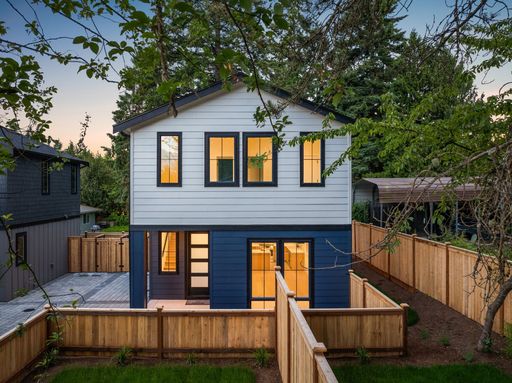 13811 84th Lane NE, Kirkland, WA 98034