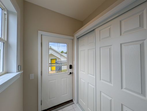 Listing photo thumbnail