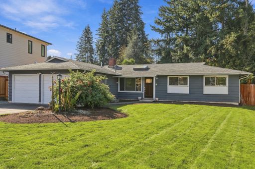 2501 165th Ave NE, Bellevue, WA 98008