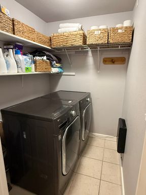 Listing photo thumbnail