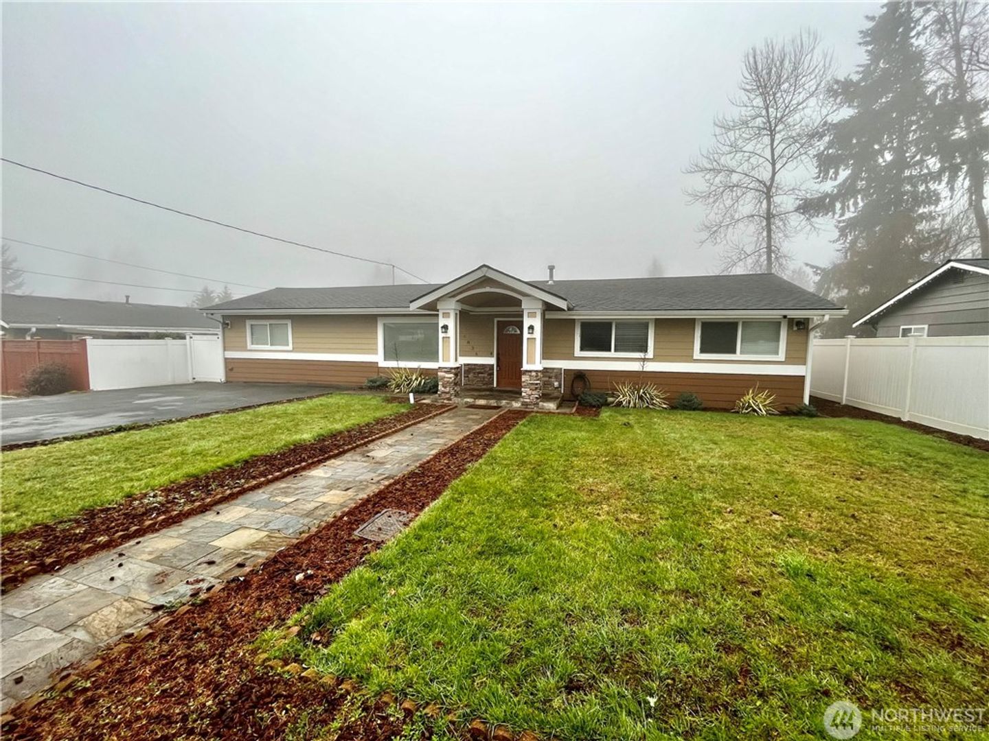 Renton House: 16836 123rd Avenue SE