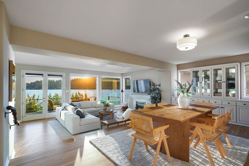 Listing photo thumbnail