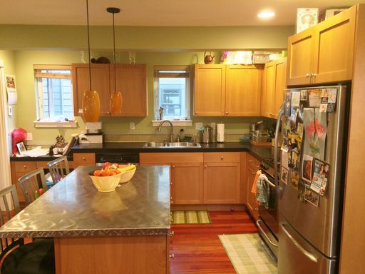 Listing photo thumbnail