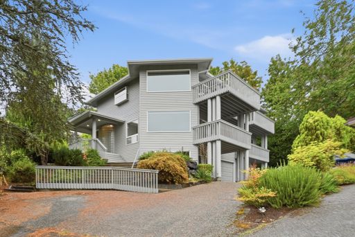 19749 53rd Avenue NE, Lake Forest Park, WA 98155