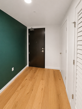Listing photo thumbnail