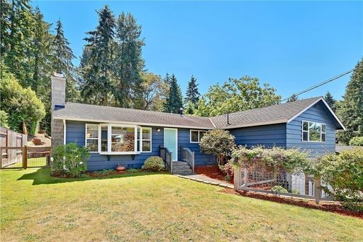 9216 224th St SW, Edmonds, WA 98020