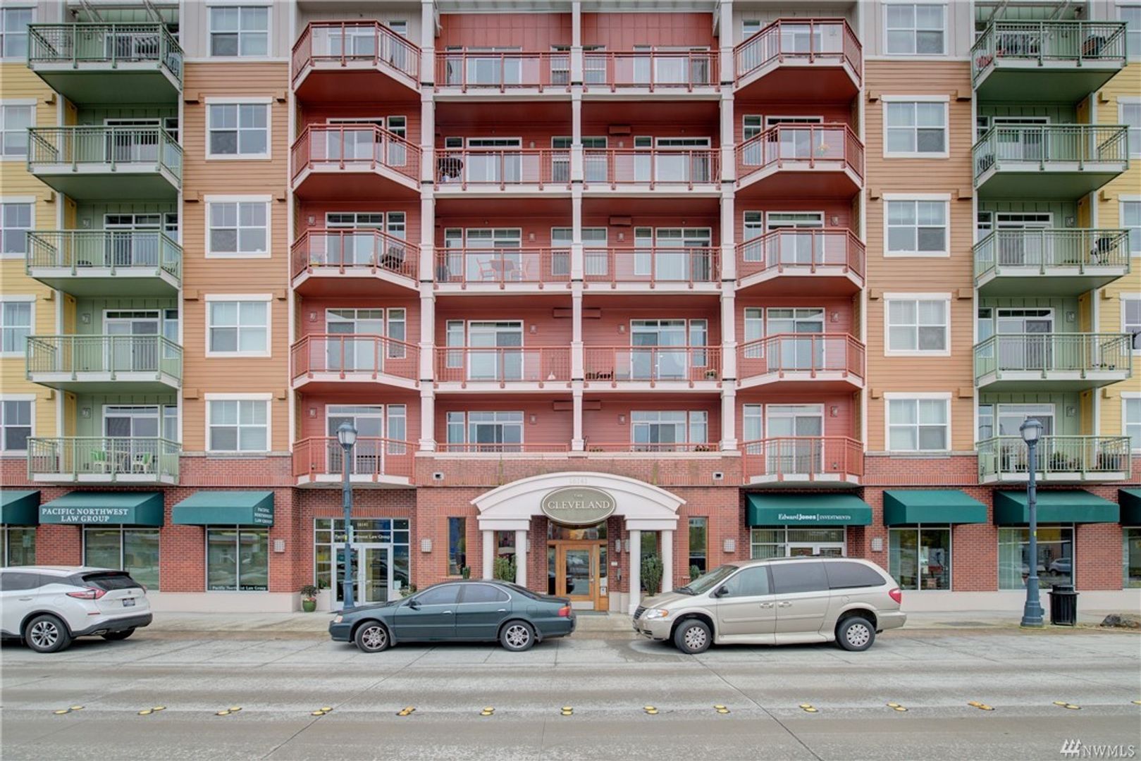Redmond Condo: 16141 Cleveland St #217