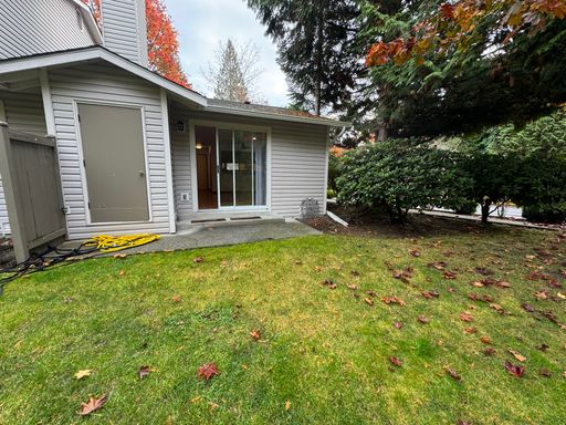 Listing photo thumbnail