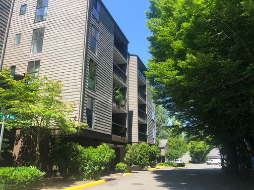 6479 137th Avenue NE #361, Redmond, WA 98052