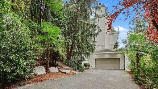 1121 W Lake Sammamish Pkwy SE, Bellevue, WA 98008