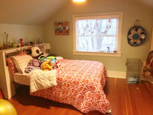 Listing photo thumbnail