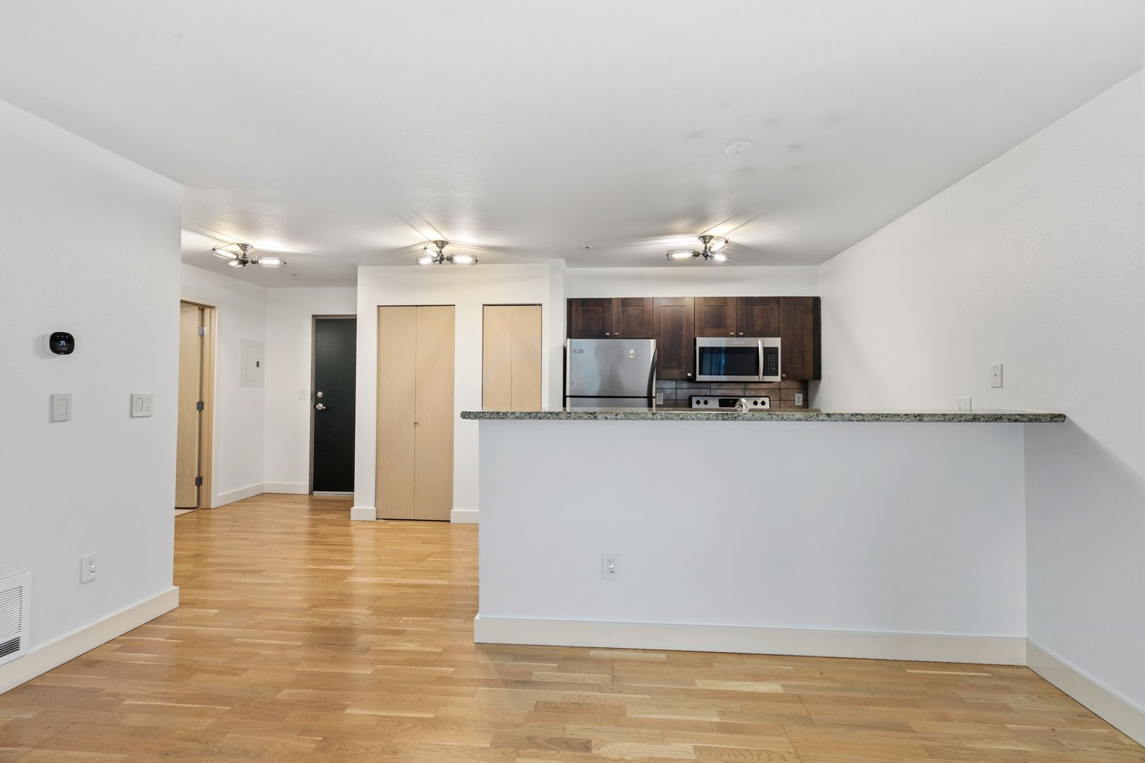Listing photo