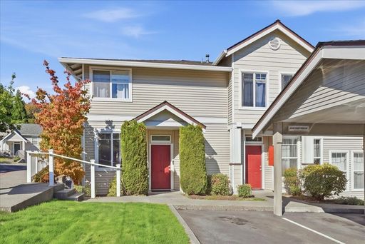 2712 151st Place SW #X101, Lynnwood, WA 98087
