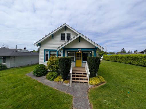 Listing photo thumbnail