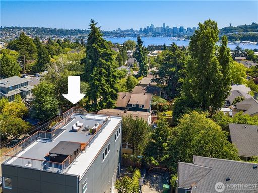 3635 Carr Place N, Seattle, WA 98103
