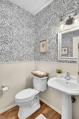 Listing photo thumbnail