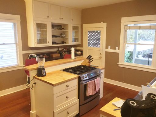 Listing photo thumbnail