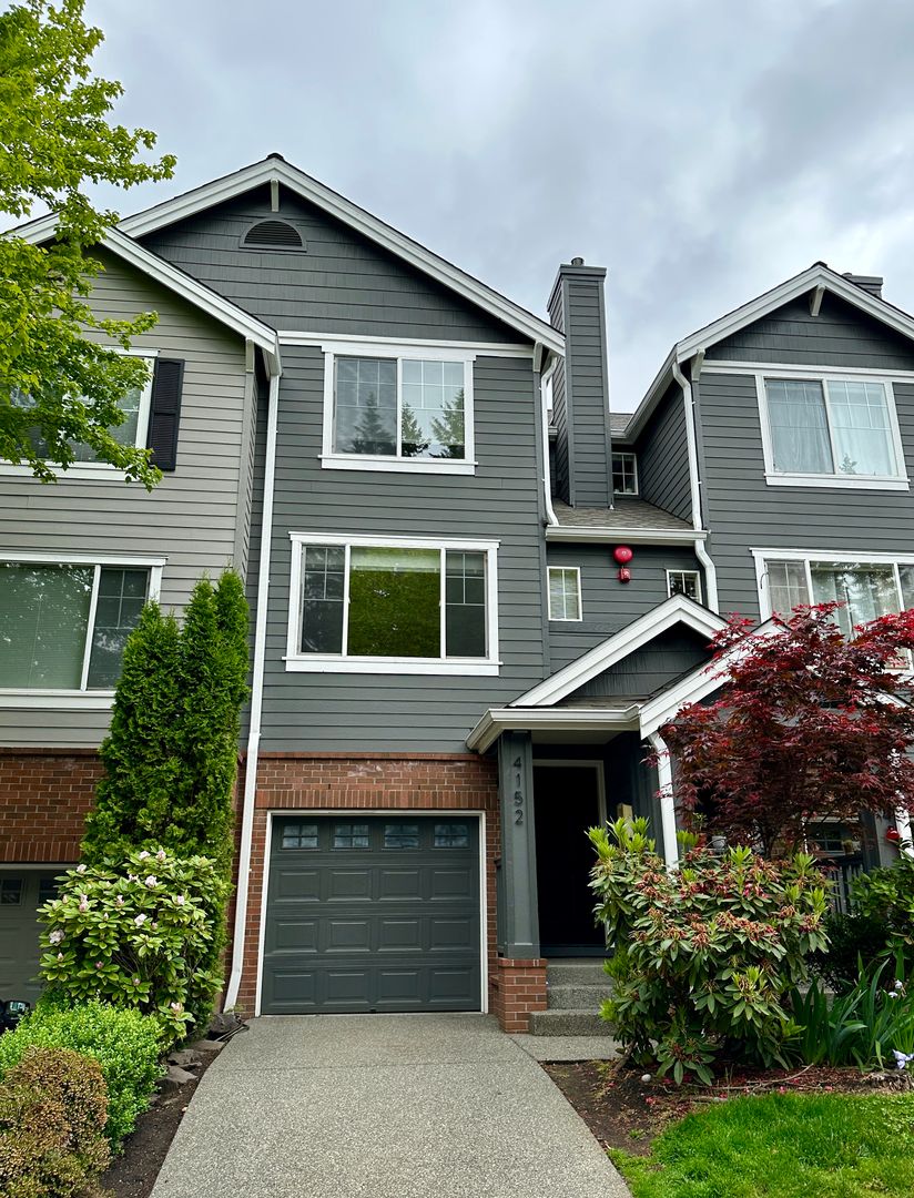 Issaquah Townhome: 4152 248th Ct SE #69