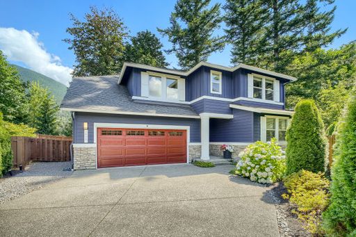 1698 SE 12th Street, North Bend, WA 98045