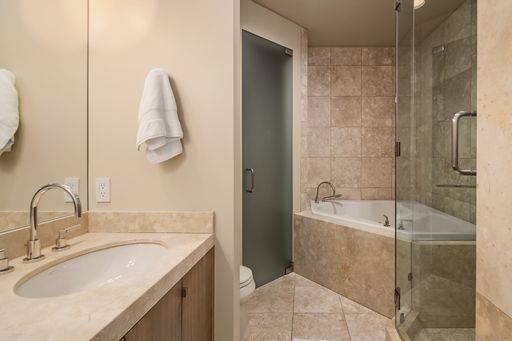 Listing photo thumbnail