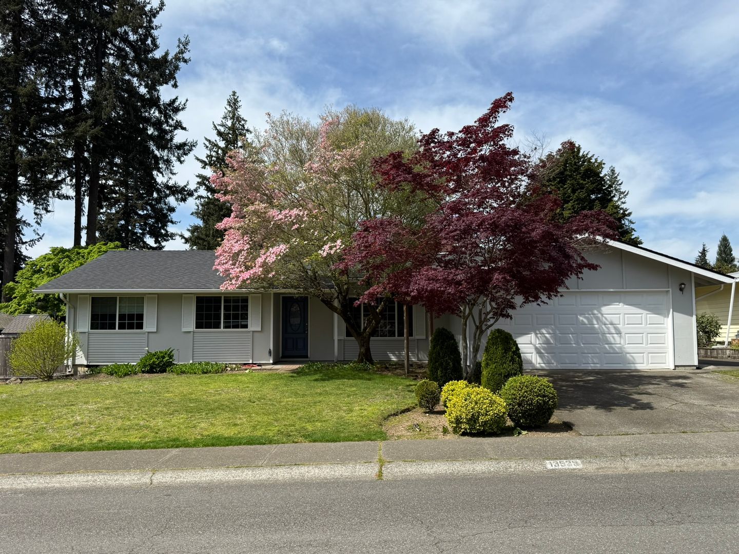Kirkland House: 13535 119th Ave NE