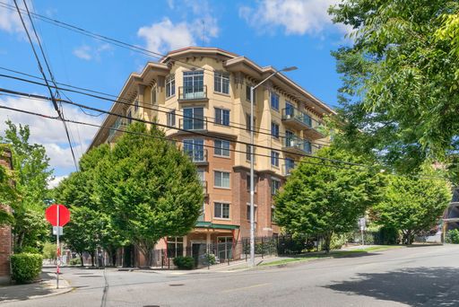 700 E Denny Way #203, Seattle, WA 98122