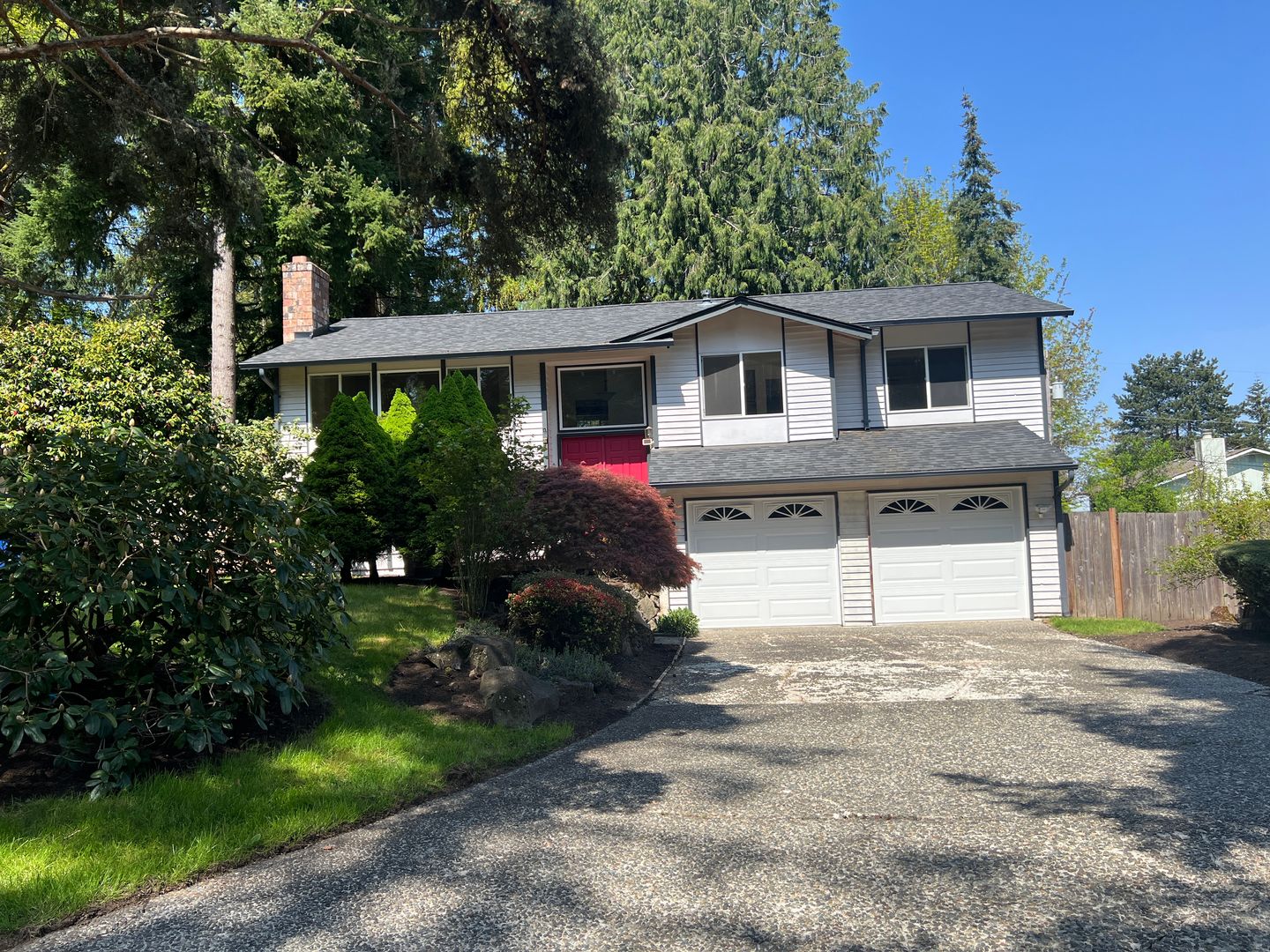 Bellevue House: 3524 170th Avenue NE