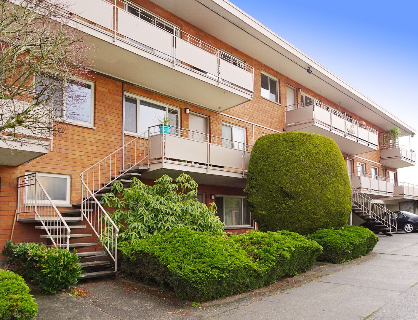 Seattle Condo: 3203 NW 64th Street #6