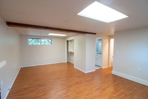 Listing photo thumbnail