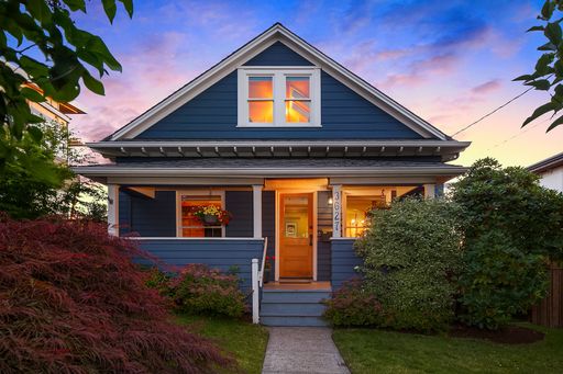 3627 12th Ave W, Seattle, WA 98119