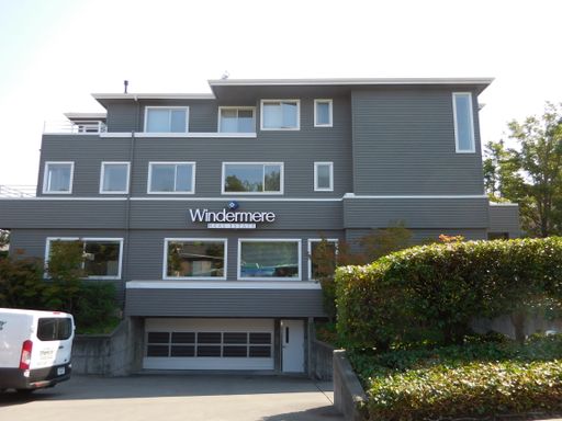 214 W McGraw St #201, Seattle, WA 98119